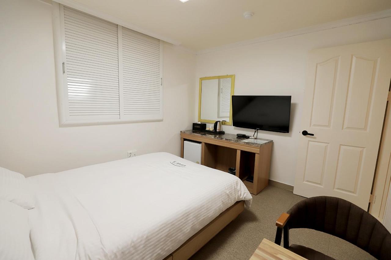 Stay Romantictrip_Hostel 慶州市 エクステリア 写真