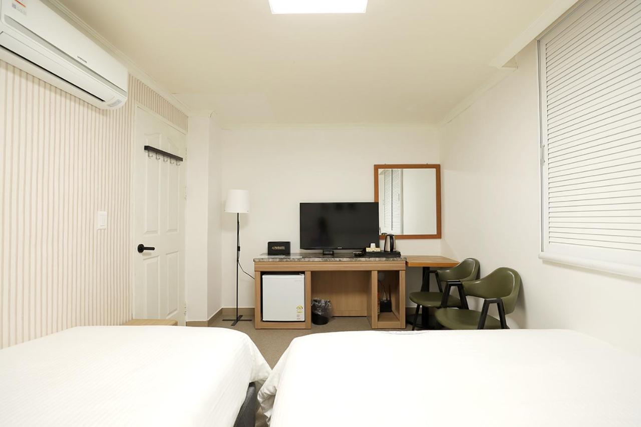 Stay Romantictrip_Hostel 慶州市 エクステリア 写真